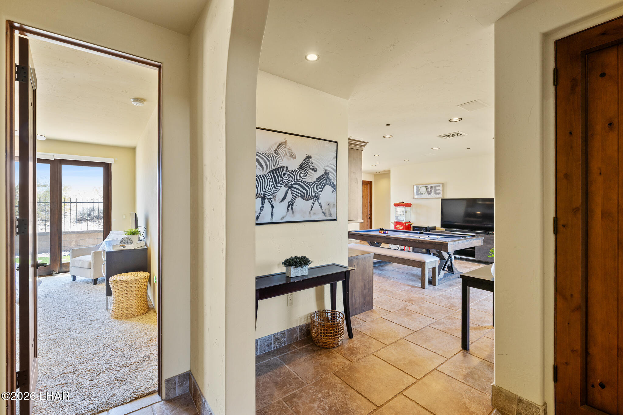 1720 E Tradition Ln