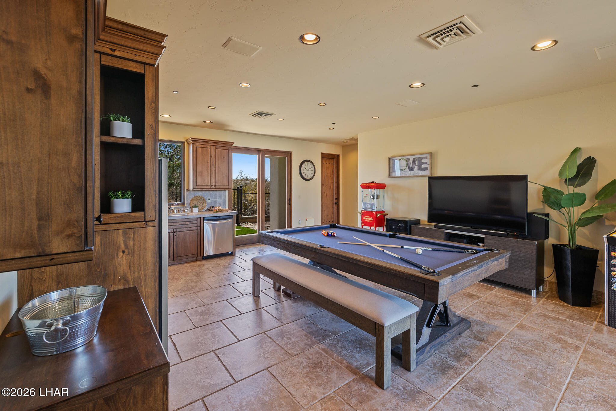 1720 E Tradition Ln