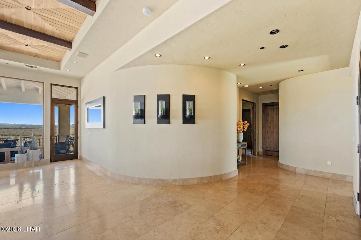 1720 E Tradition Ln