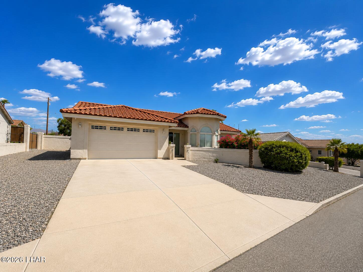 2966 Caravelle Dr