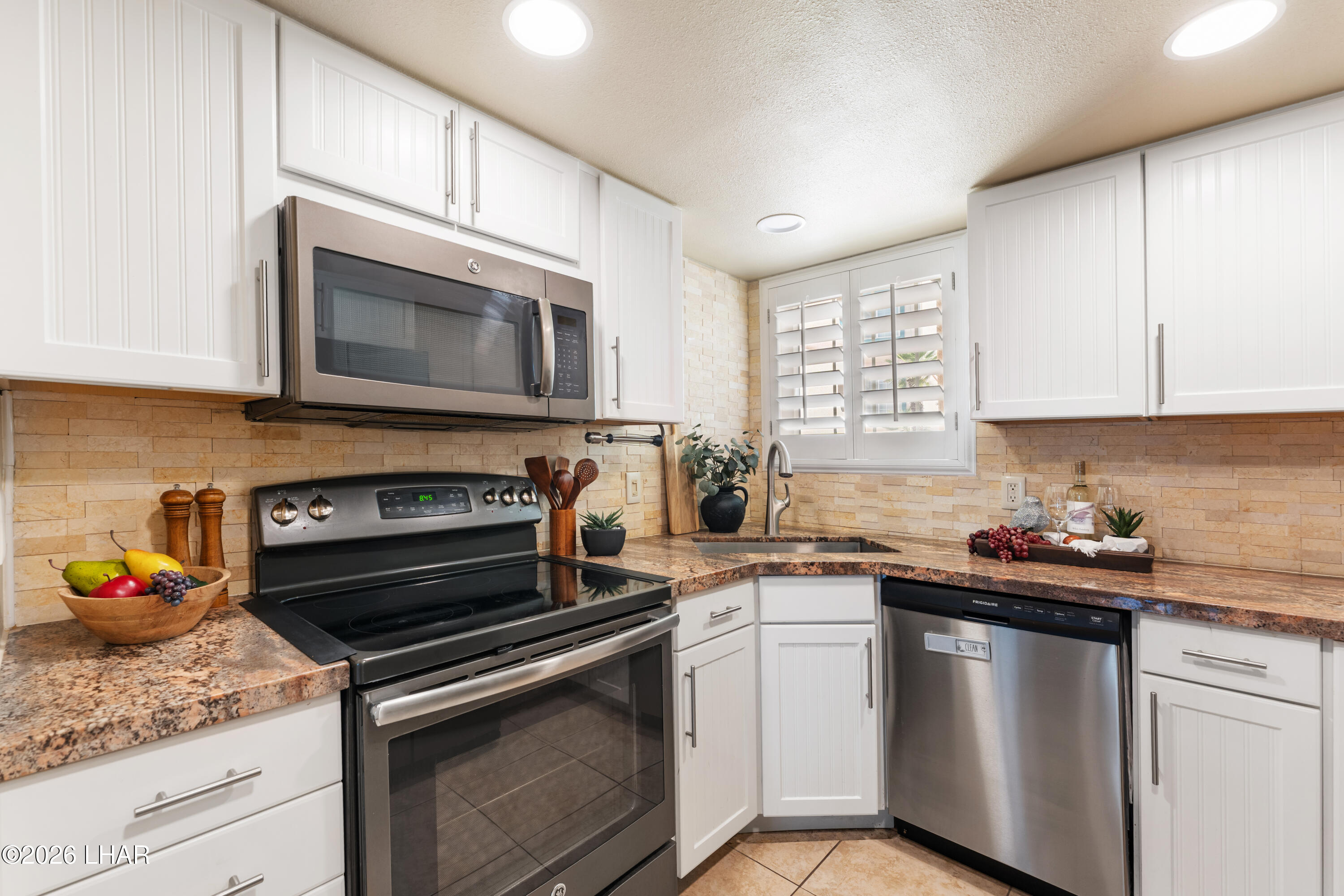 3210 Sweetwater Ave 124