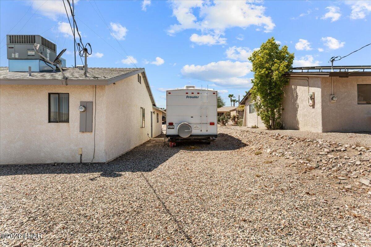 3310 Hassayampa Dr