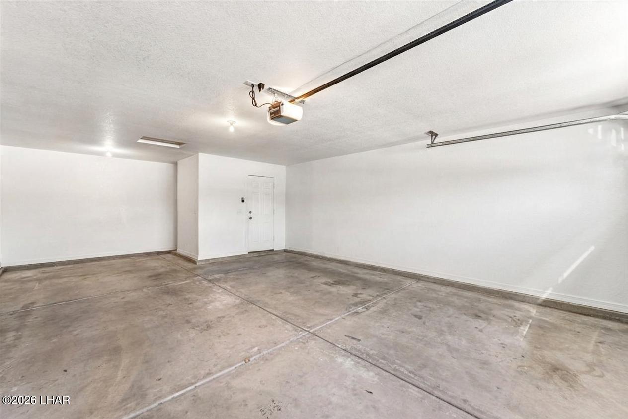 3310 Hassayampa Dr