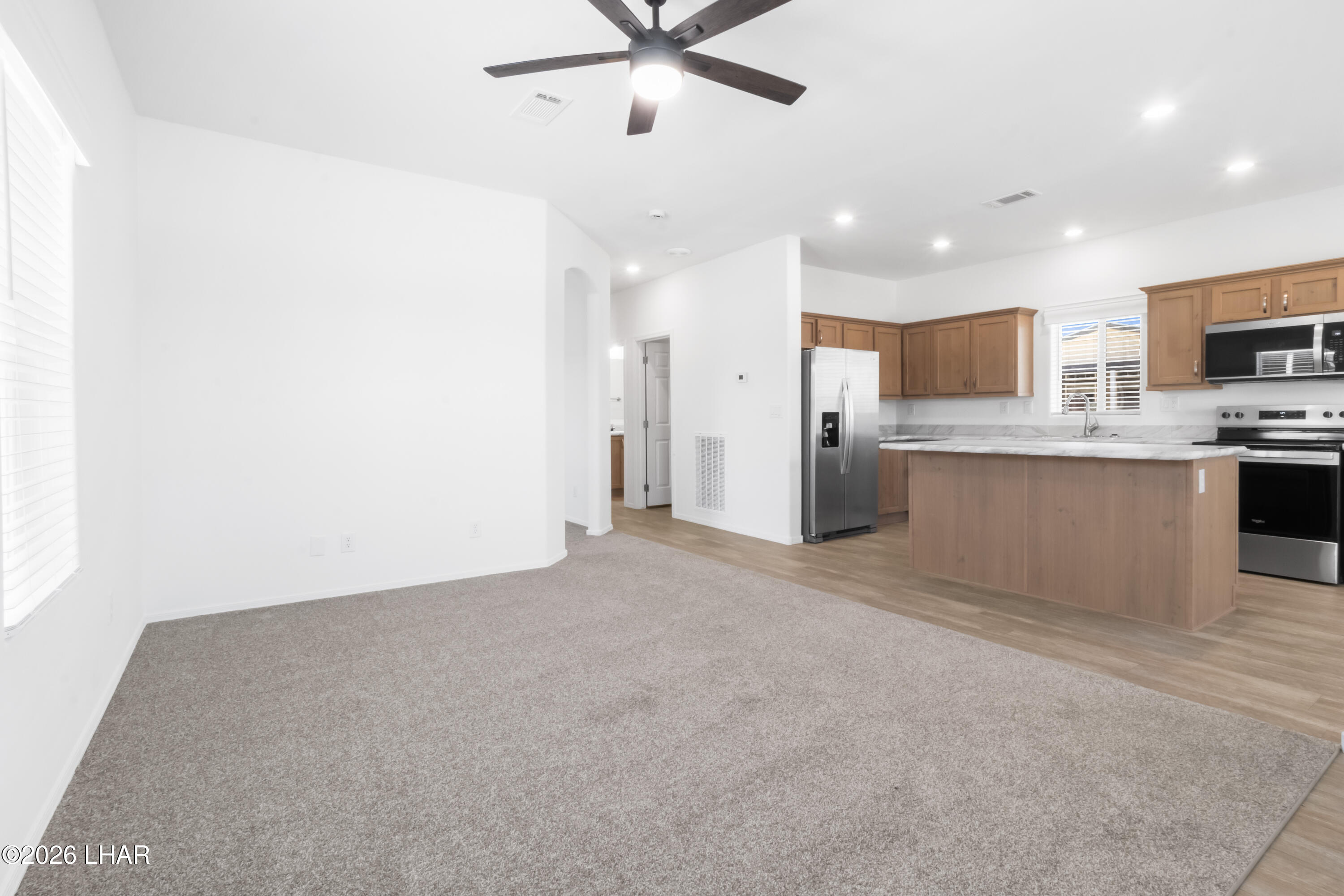 1545 E El Rodeo Rd 21