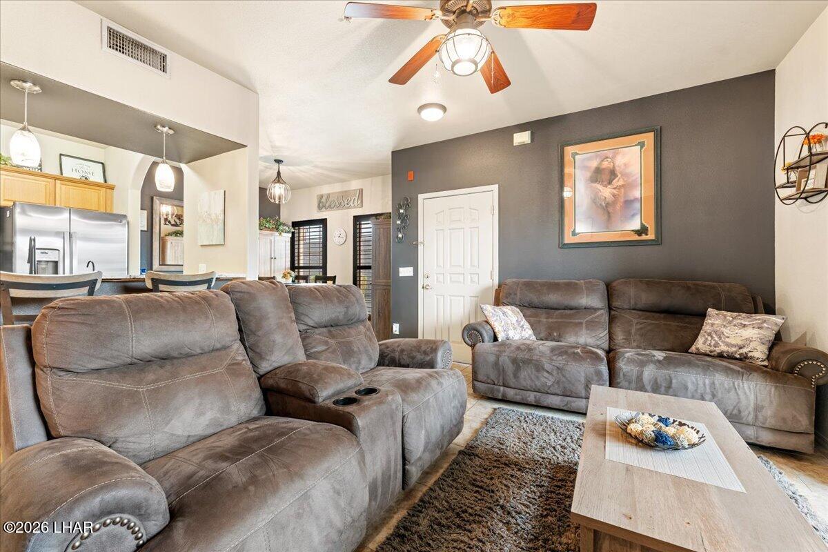 2122 N Kiowa Blvd 113