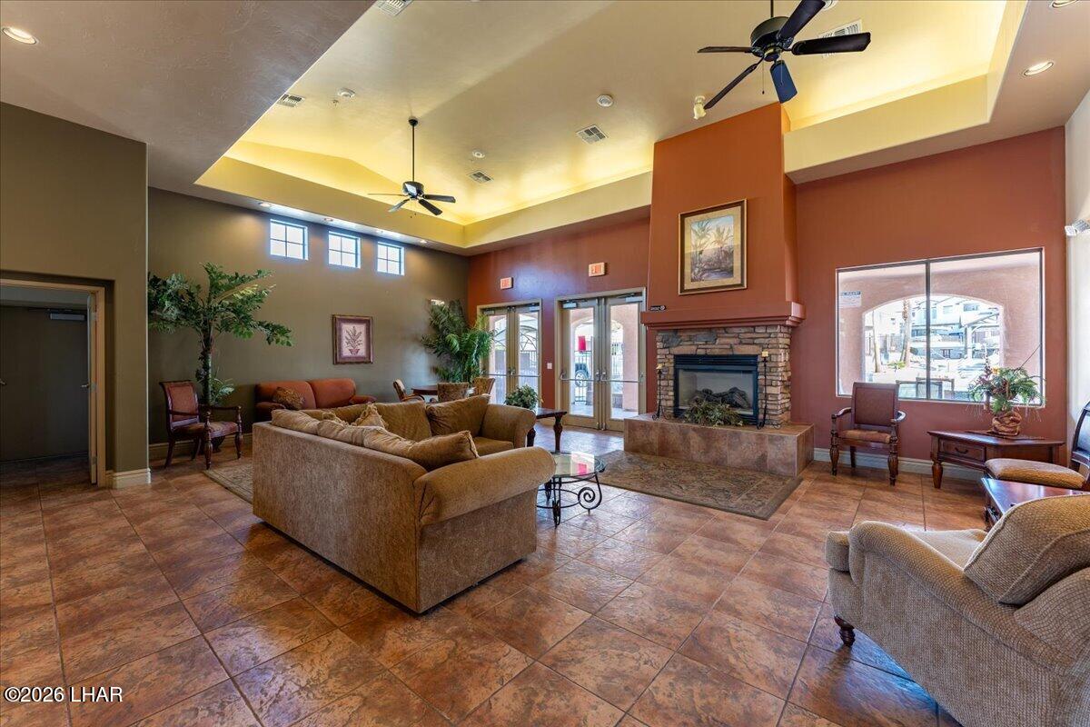 2122 N Kiowa Blvd 113