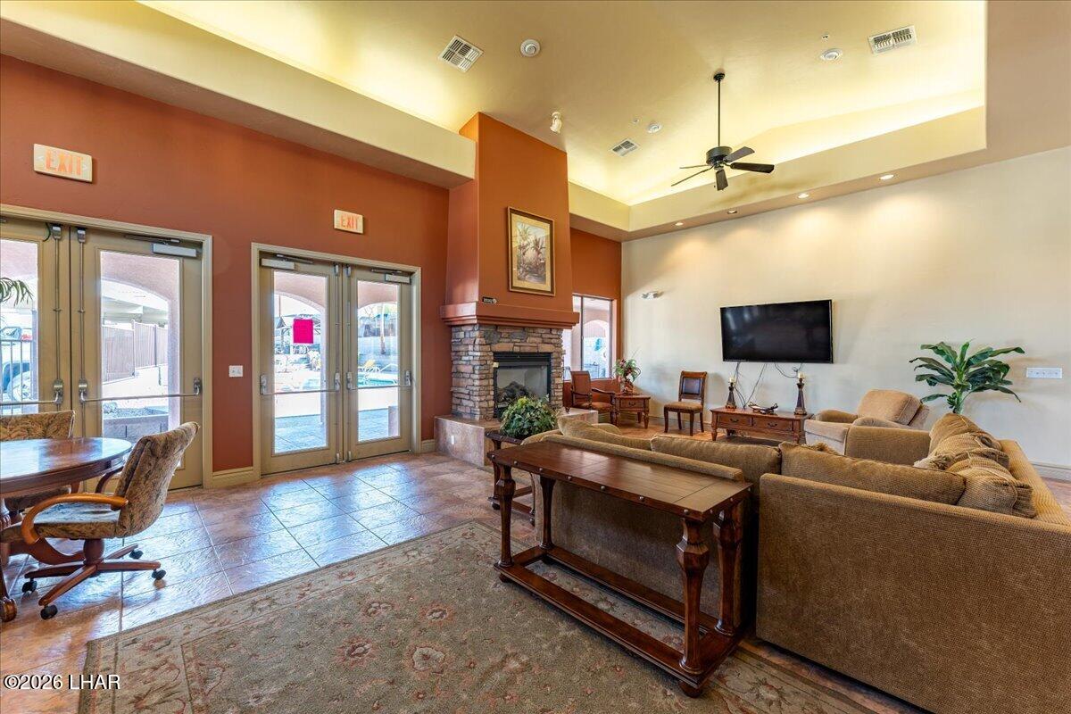 2122 N Kiowa Blvd 113