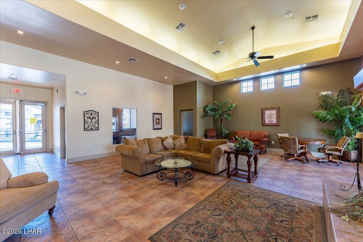 2122 N Kiowa Blvd 113