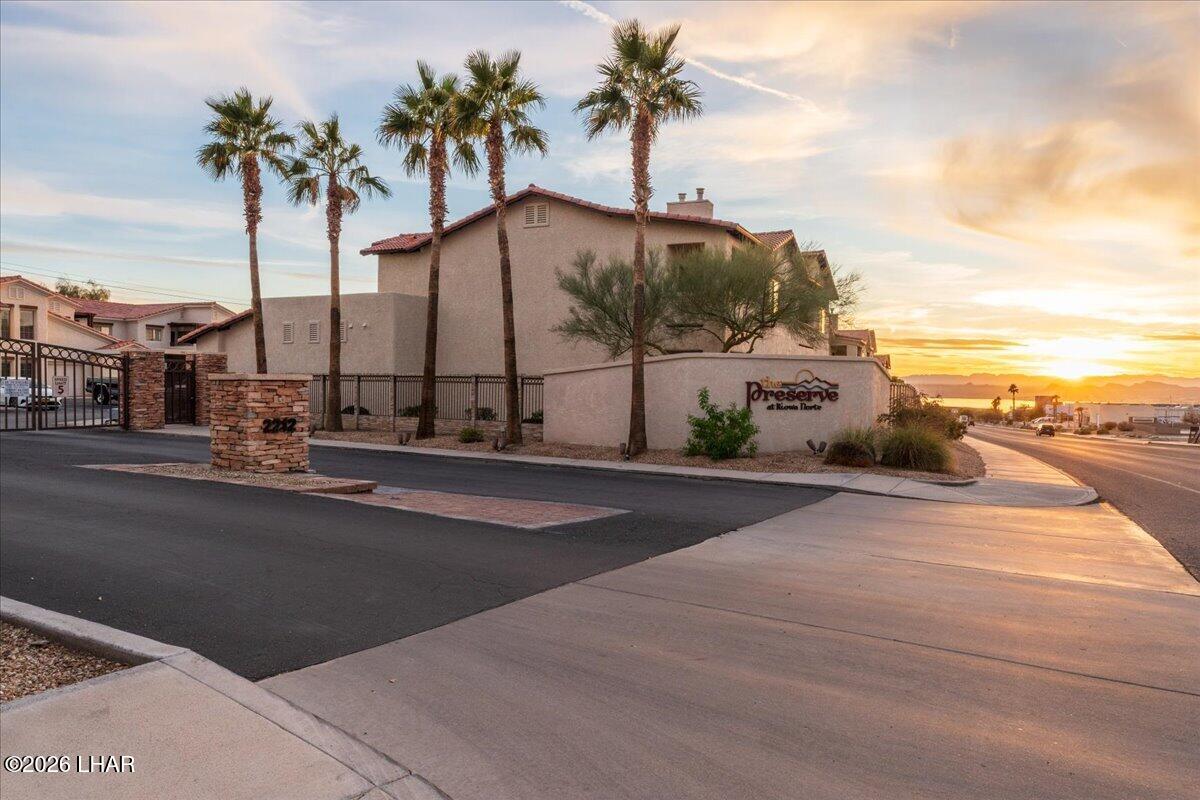 2122 N Kiowa Blvd 113