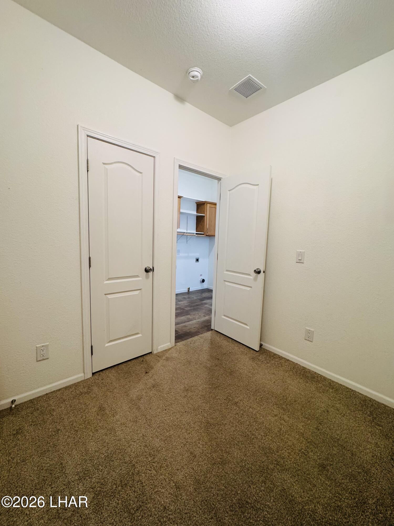 350 Lee Ave 48