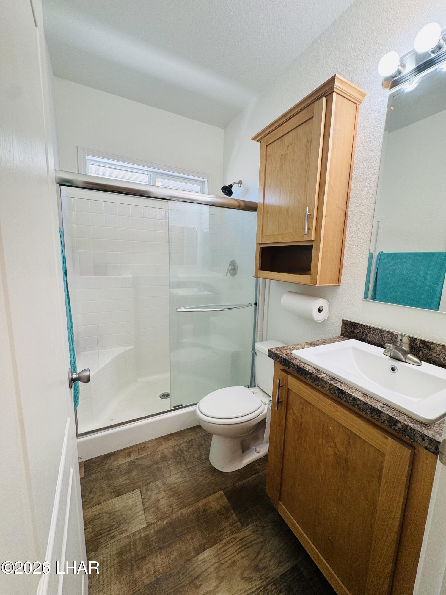 350 Lee Ave 48