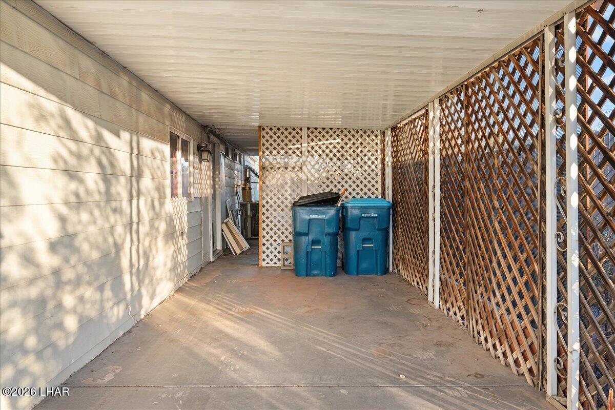 2676 Anita Ave