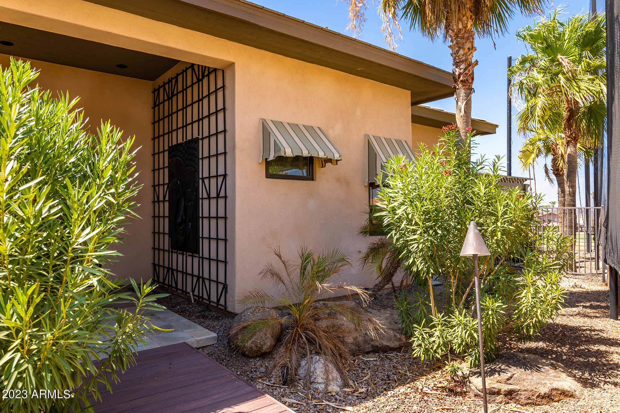 680 VIA DEL LAGO --