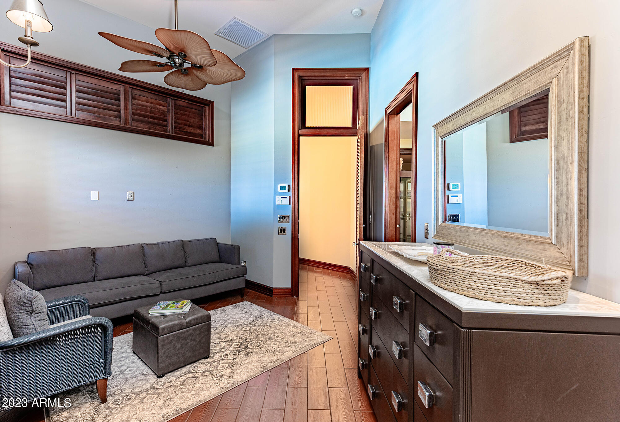 680 VIA DEL LAGO --