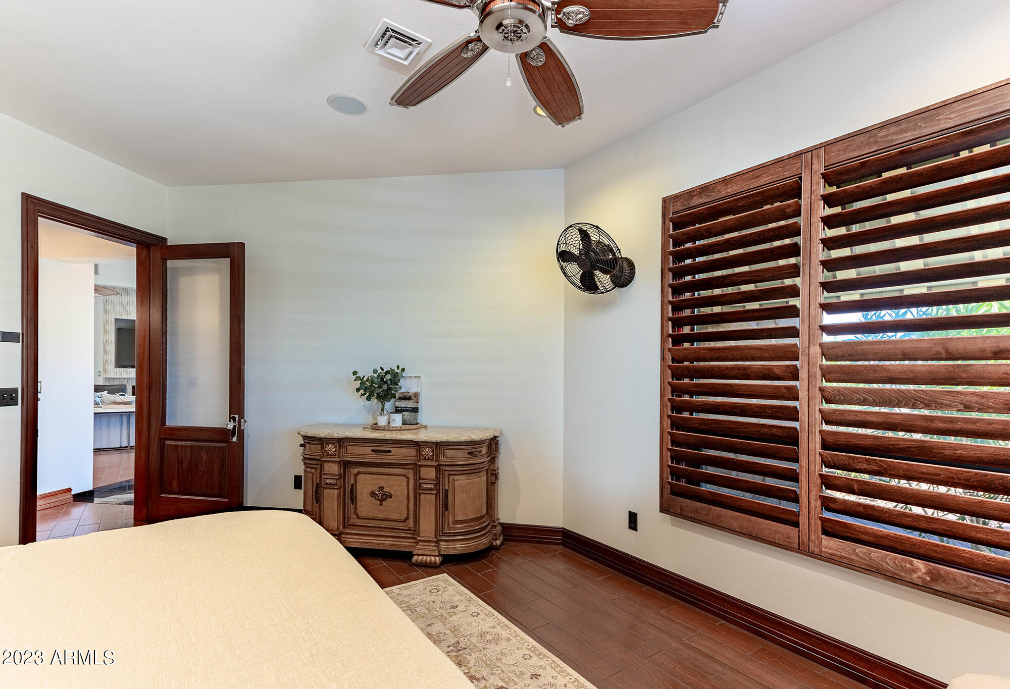 680 VIA DEL LAGO --