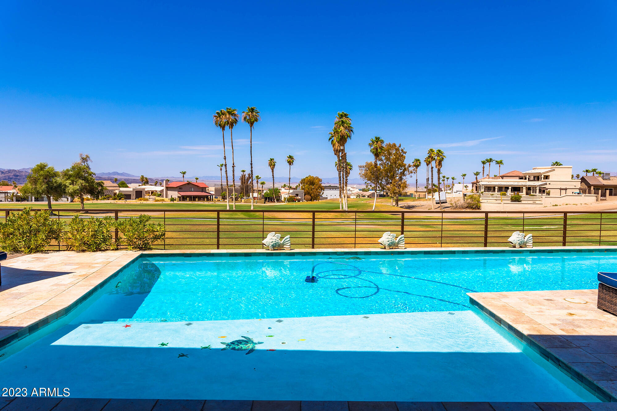 680 VIA DEL LAGO --