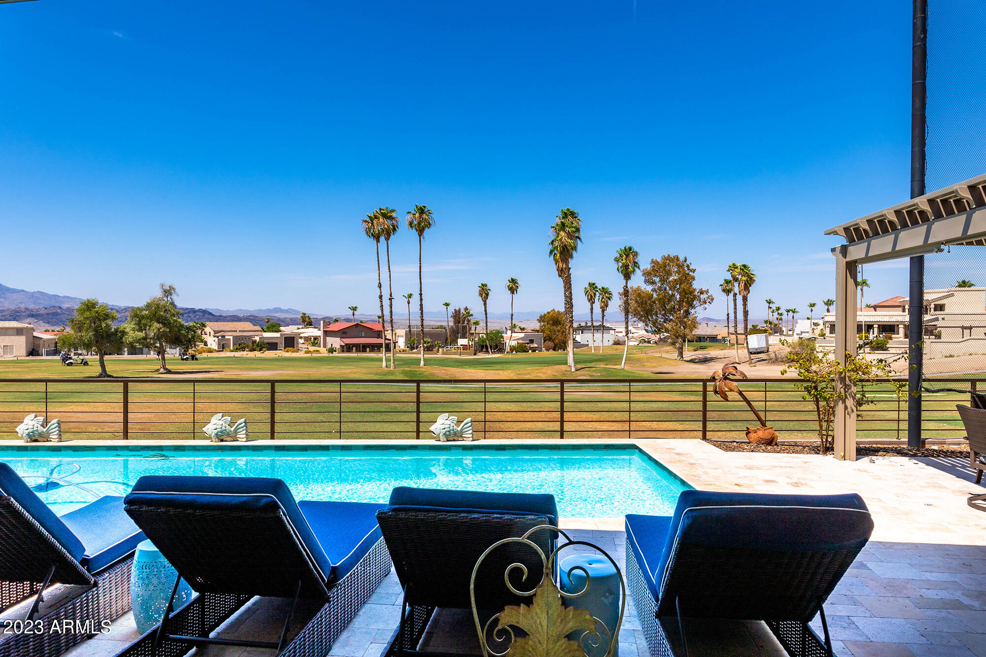 680 VIA DEL LAGO --