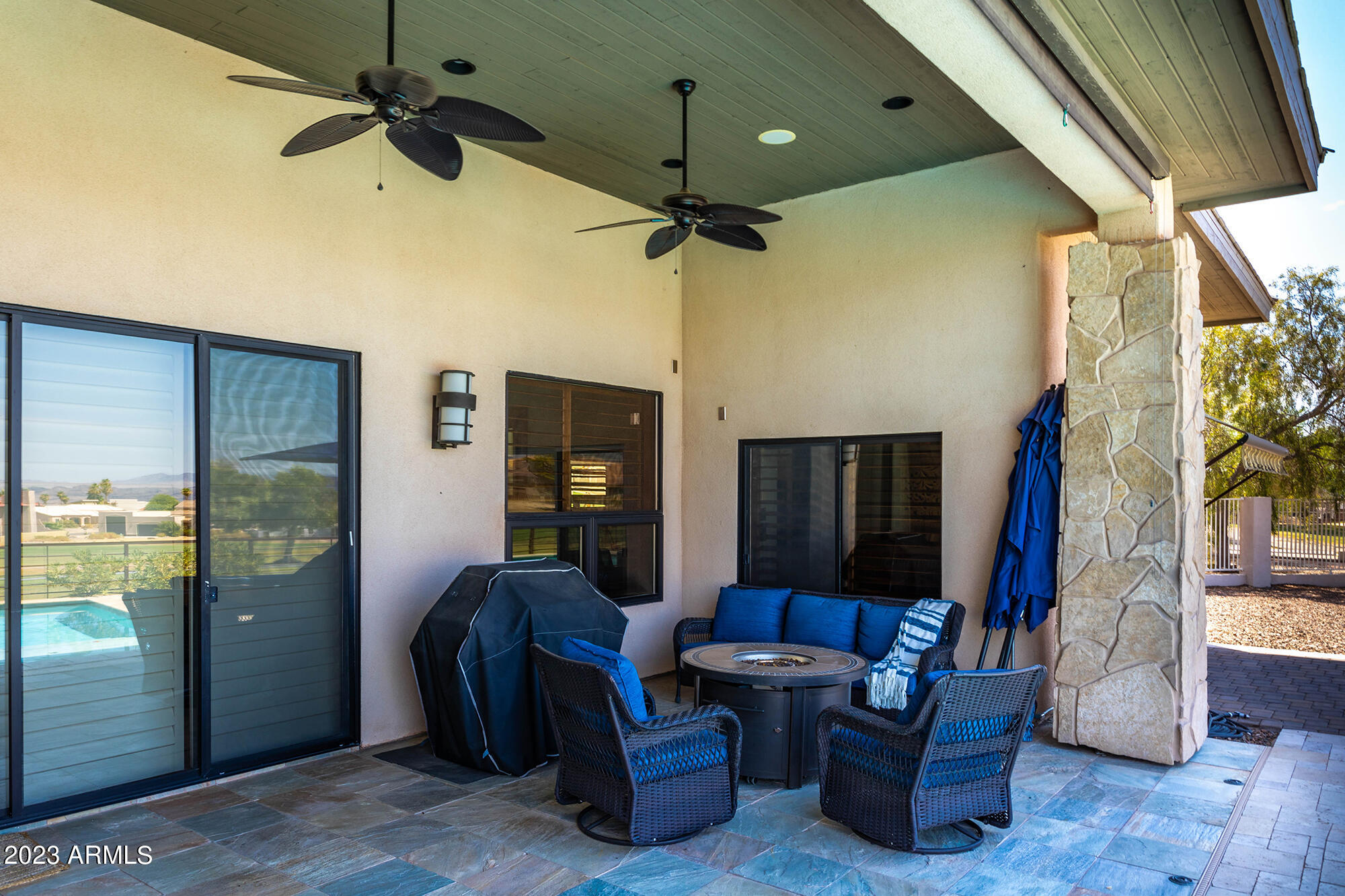 680 VIA DEL LAGO --