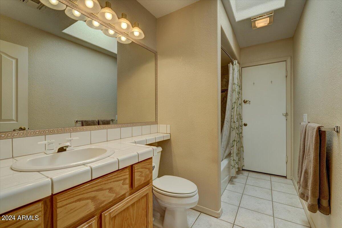 3671 TARPON Plaza