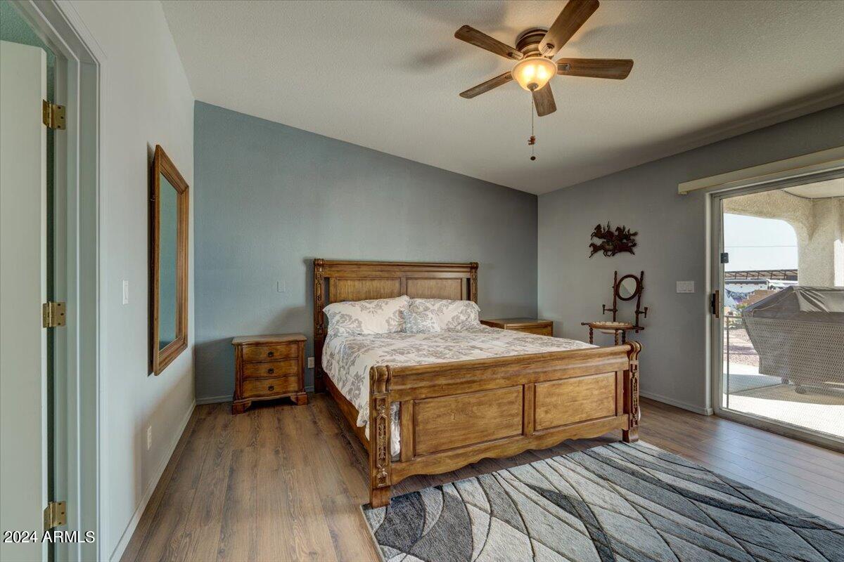 3671 TARPON Plaza