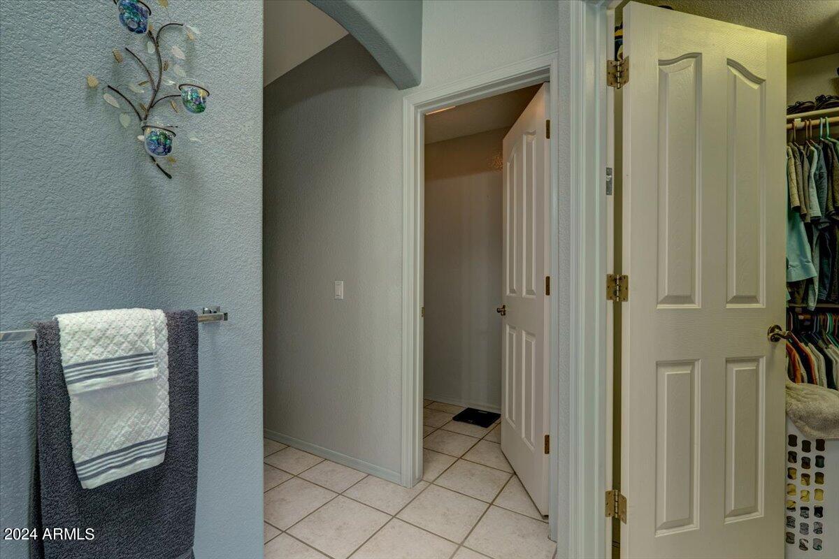 3671 TARPON Plaza