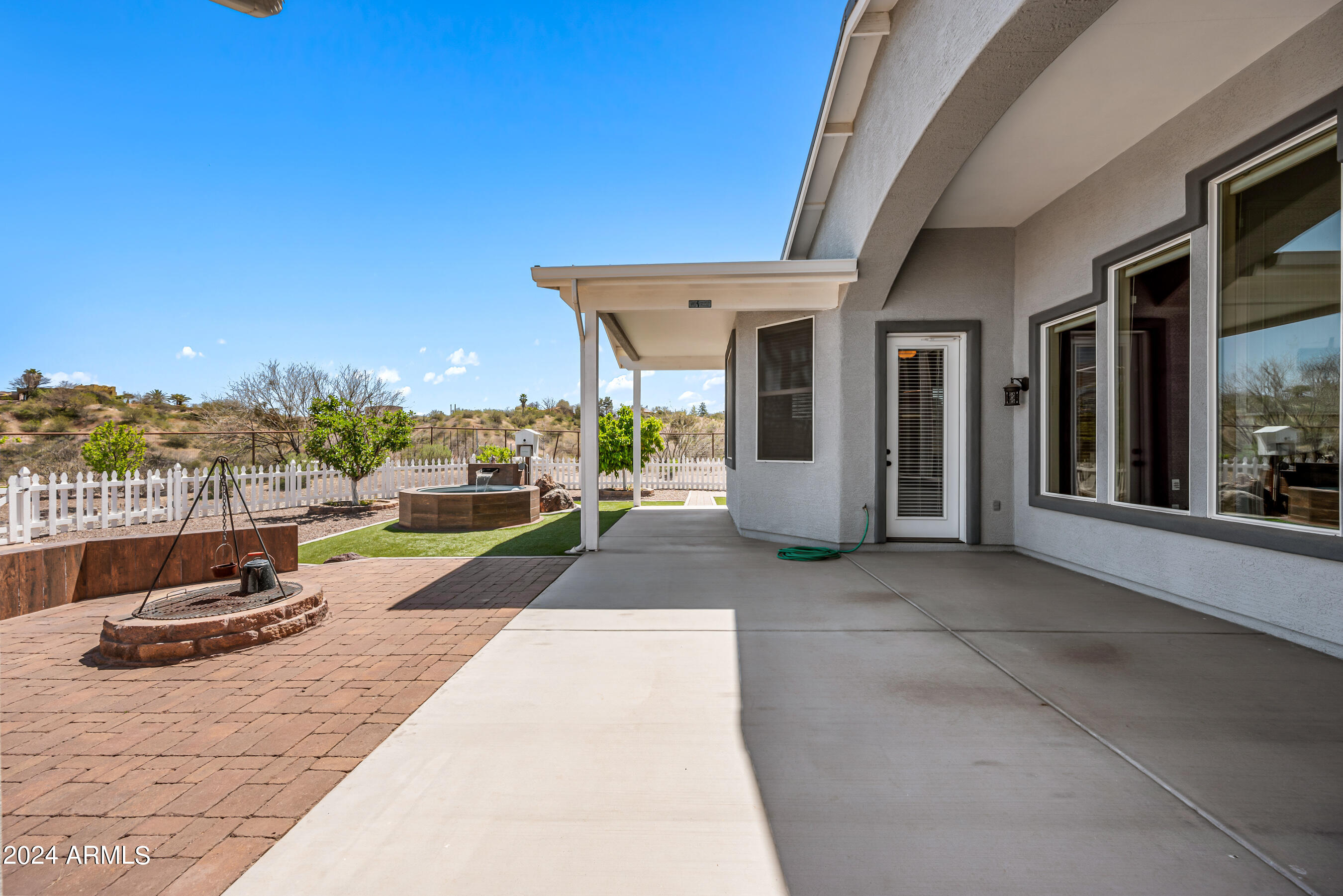 180 E AMARANTH Drive