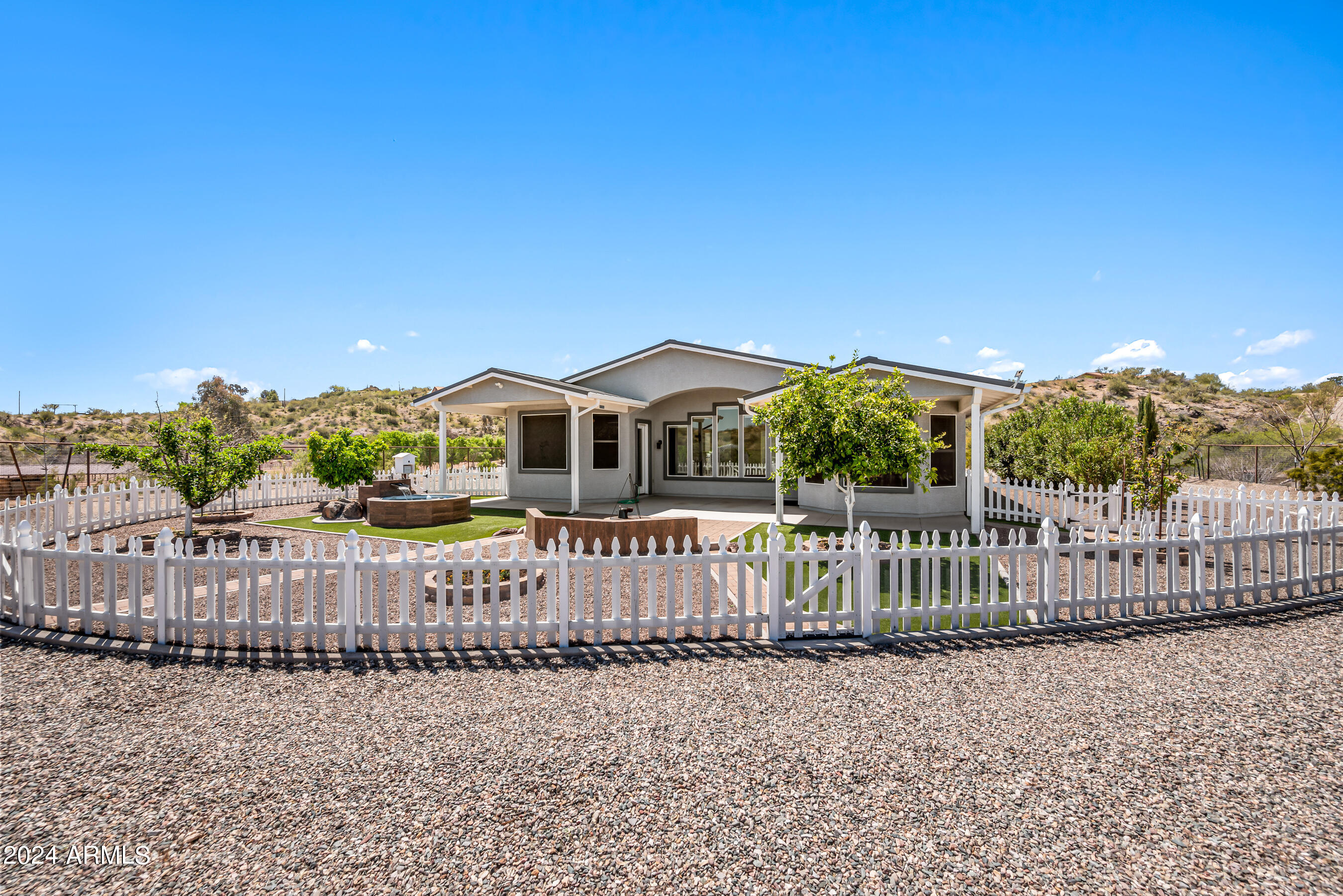 180 E AMARANTH Drive