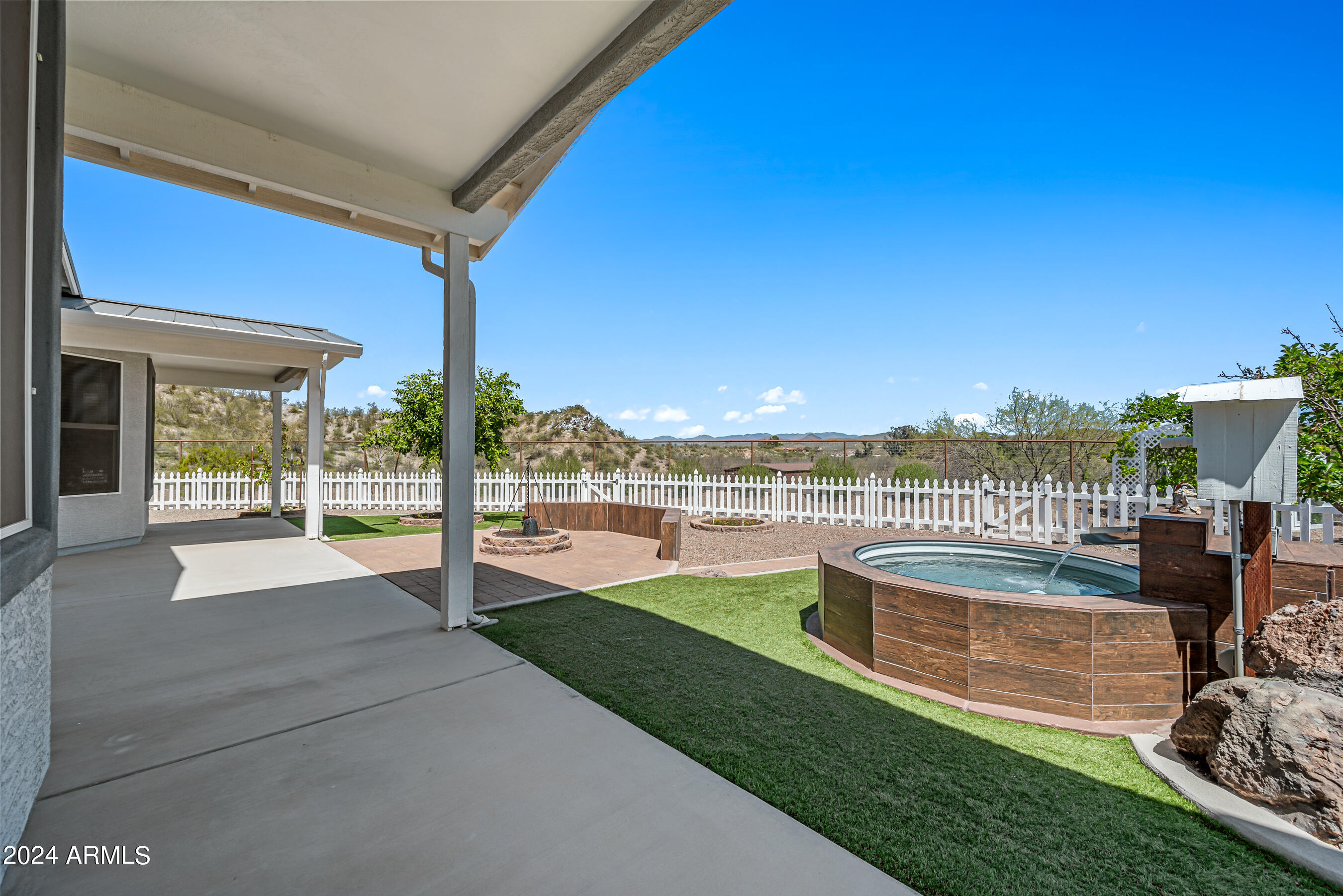 180 E AMARANTH Drive