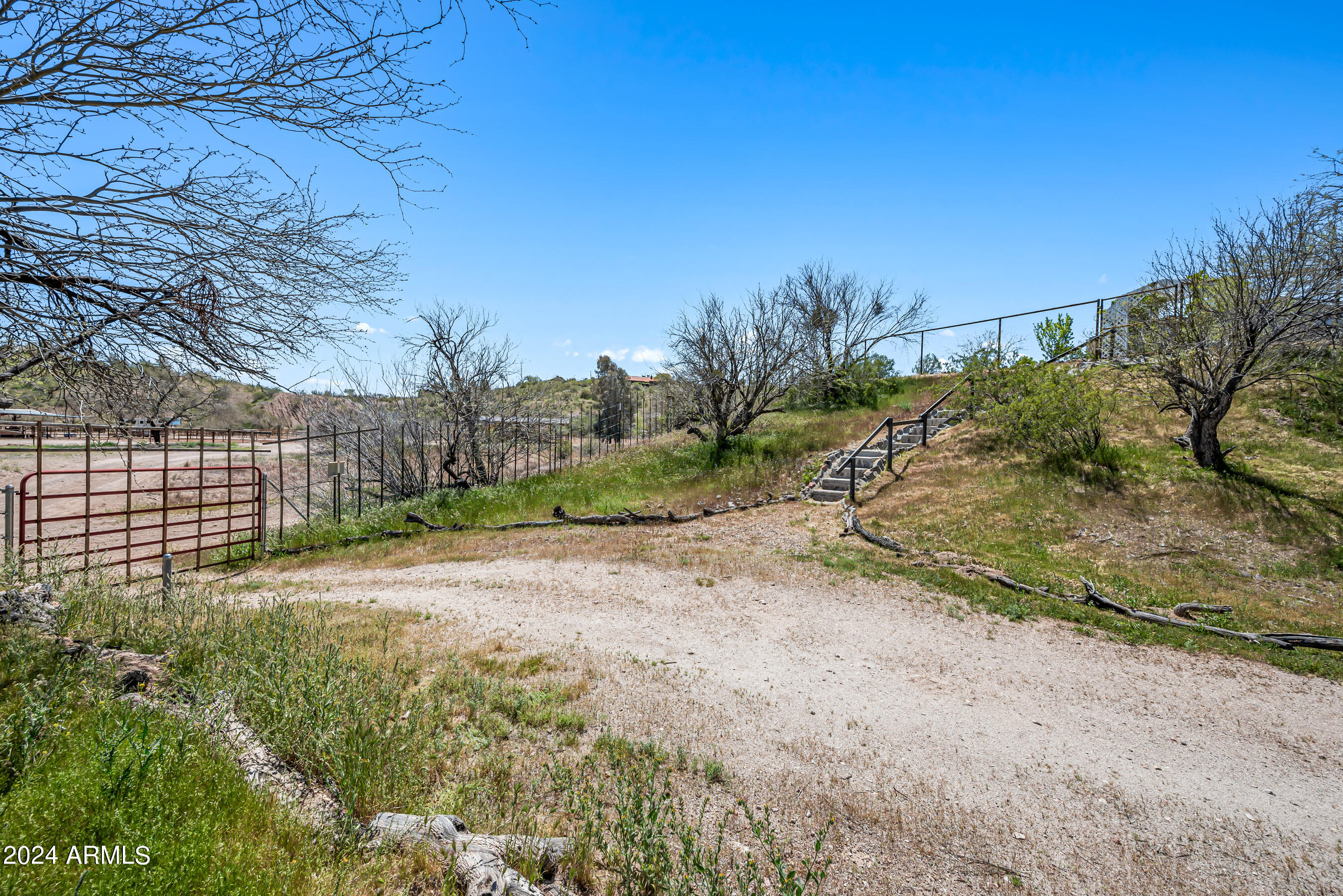 180 E AMARANTH Drive