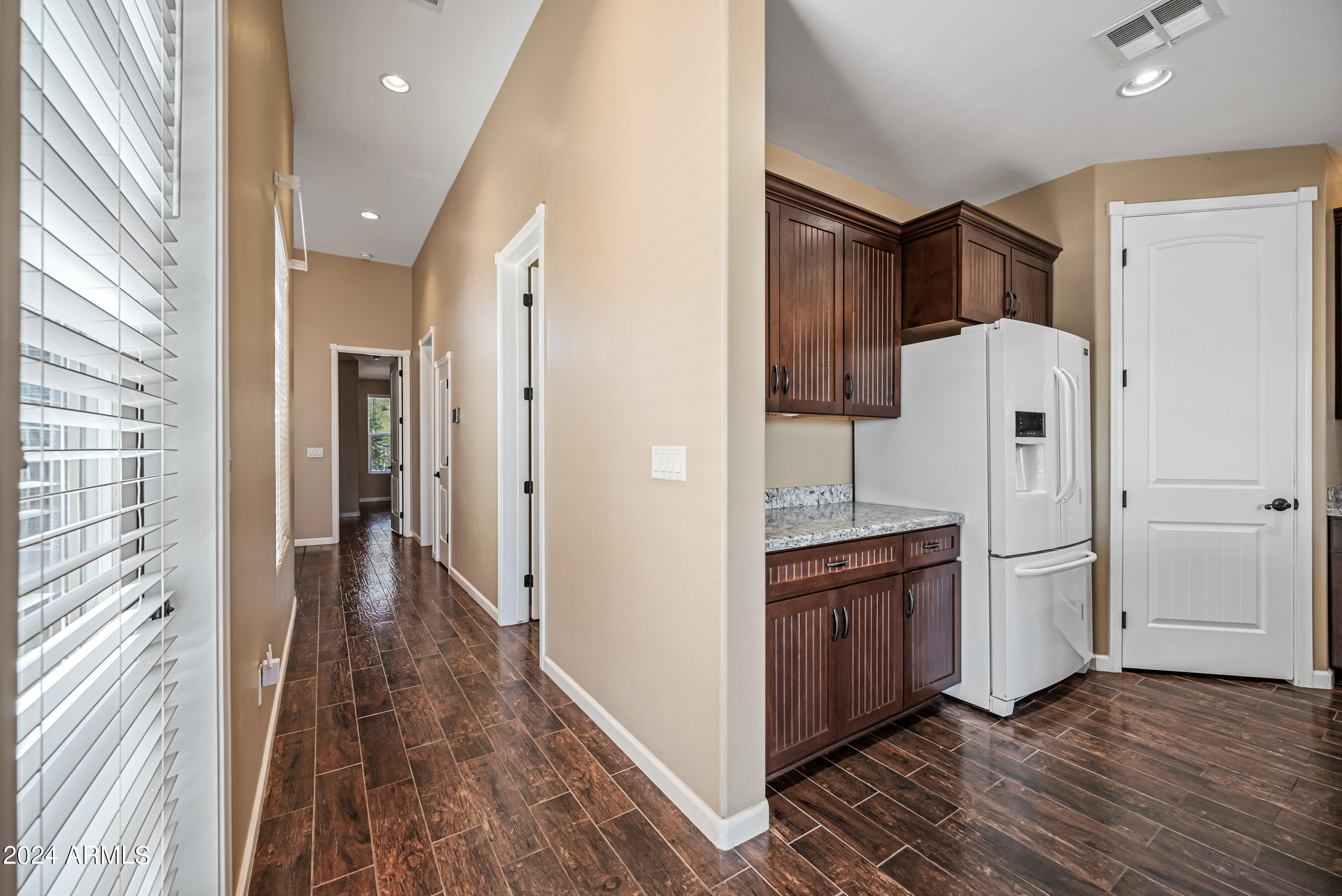 180 E AMARANTH Drive
