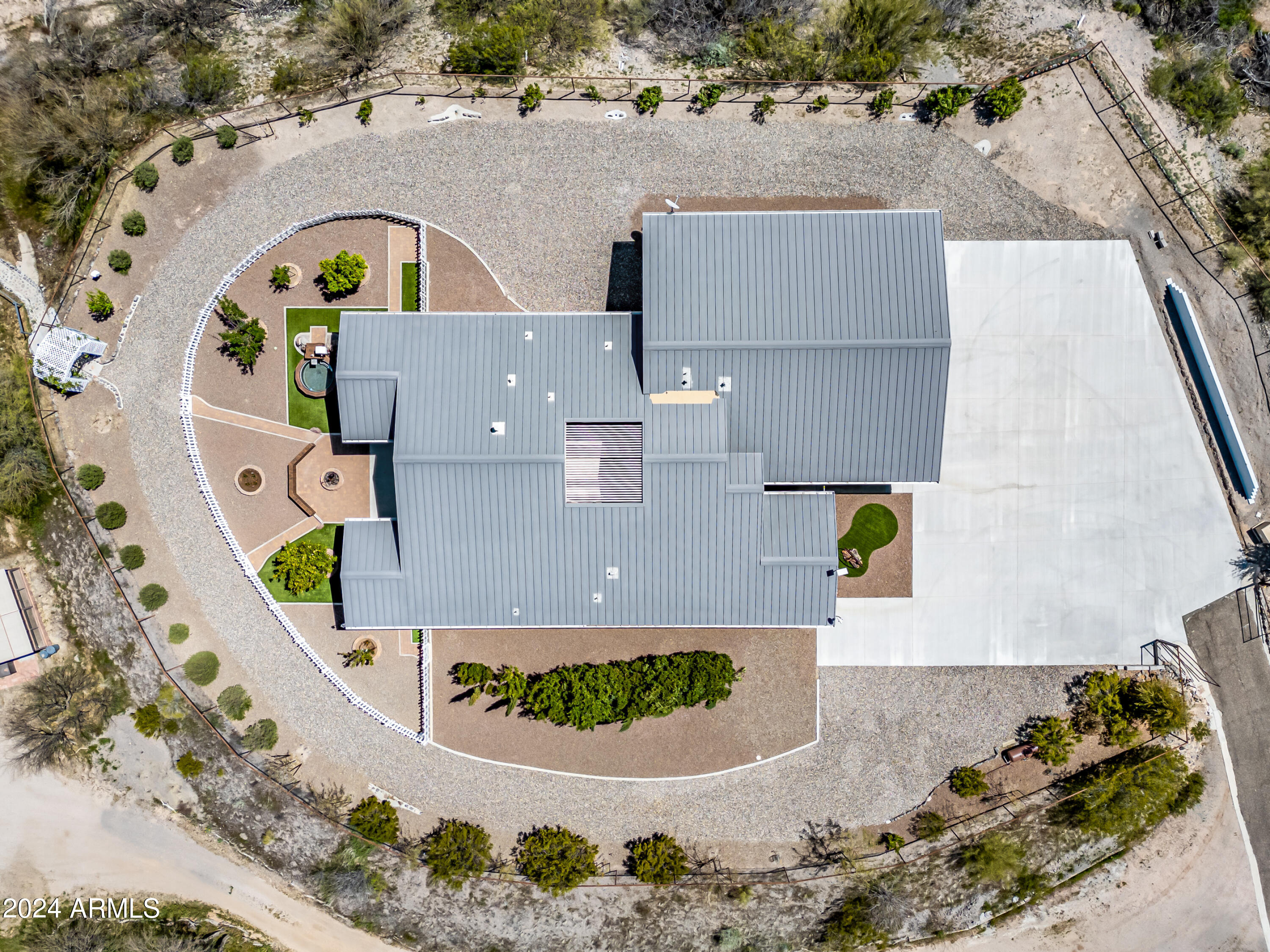 180 E AMARANTH Drive