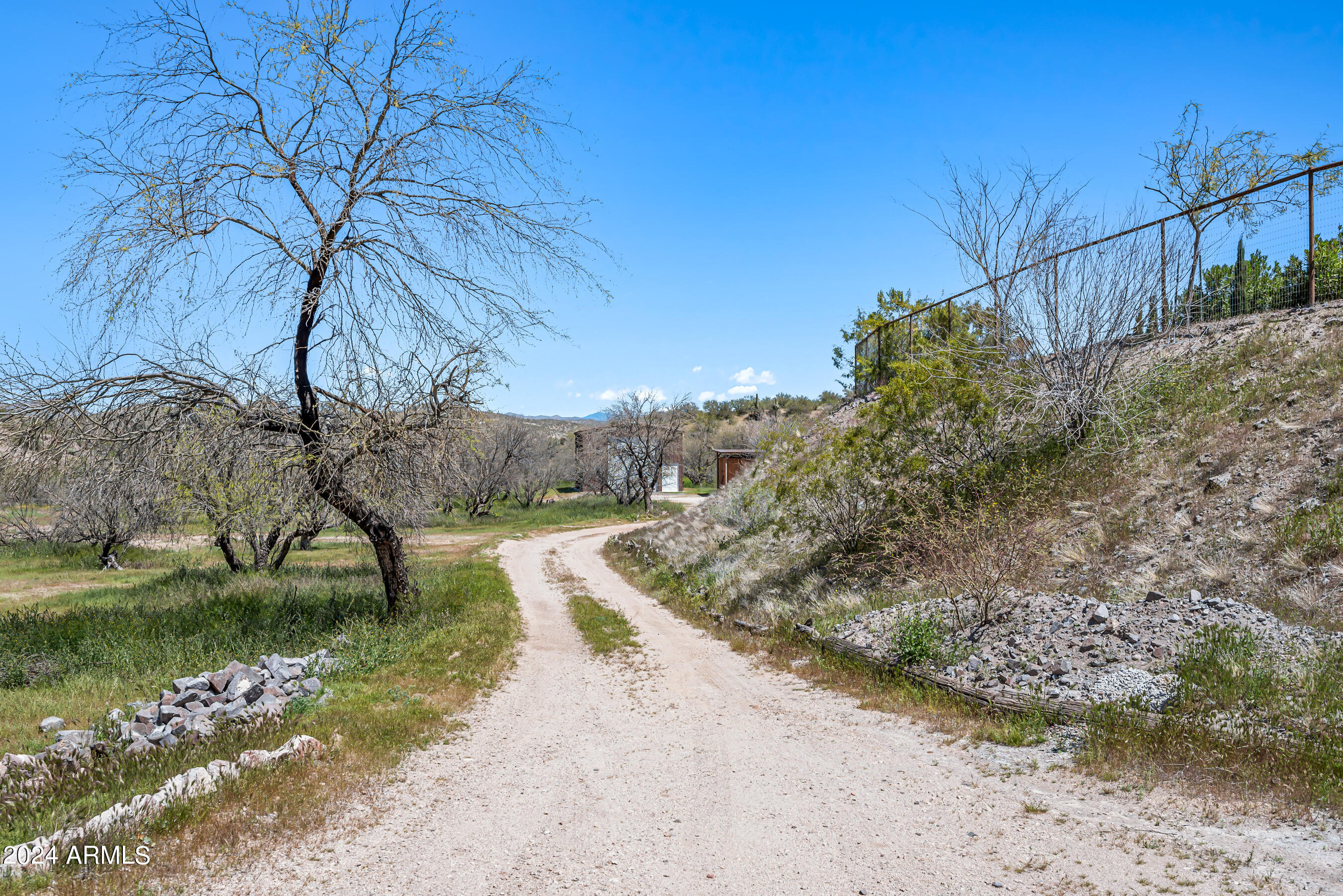 180 E AMARANTH Drive