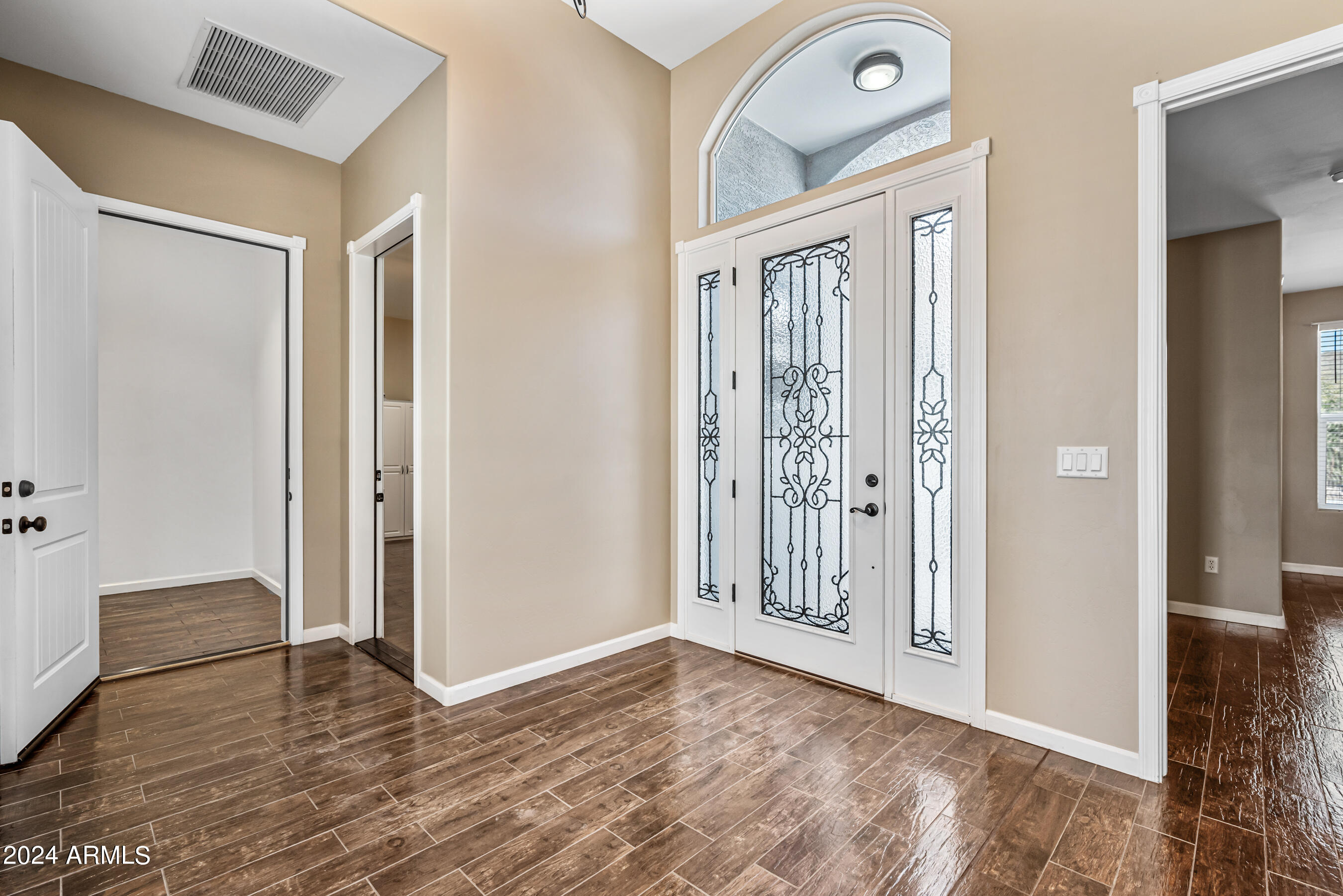 180 E AMARANTH Drive