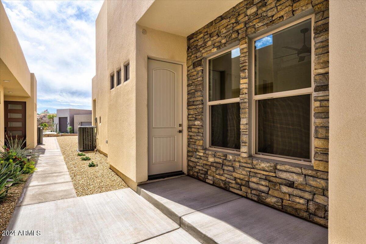 1651 Sailing Hawks Drive # 135