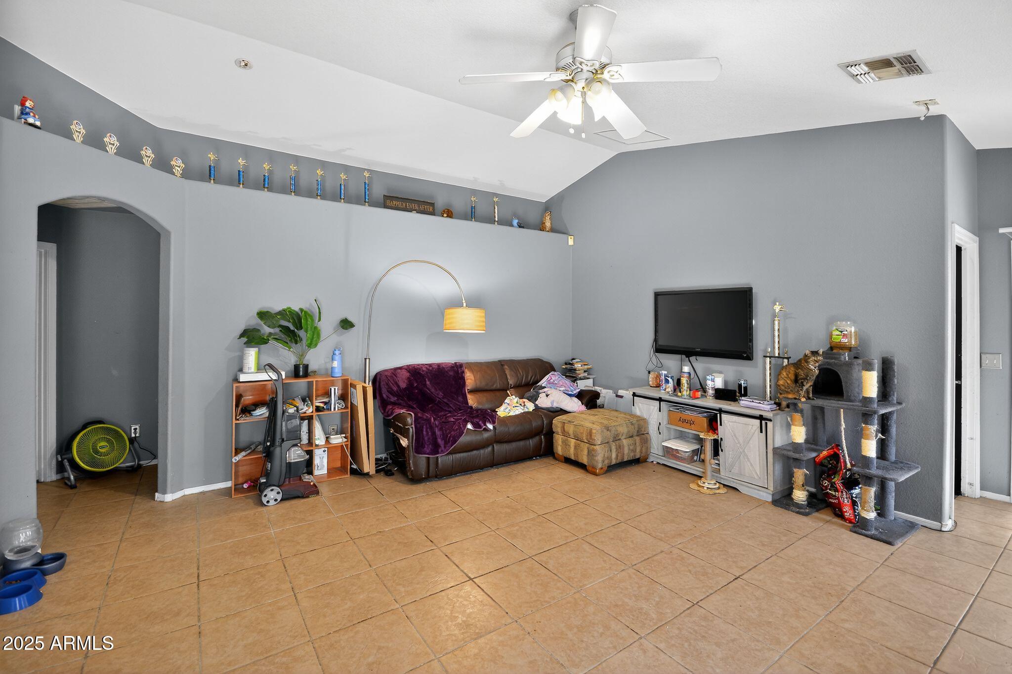 7898 W SACRAMENTO HILL Drive