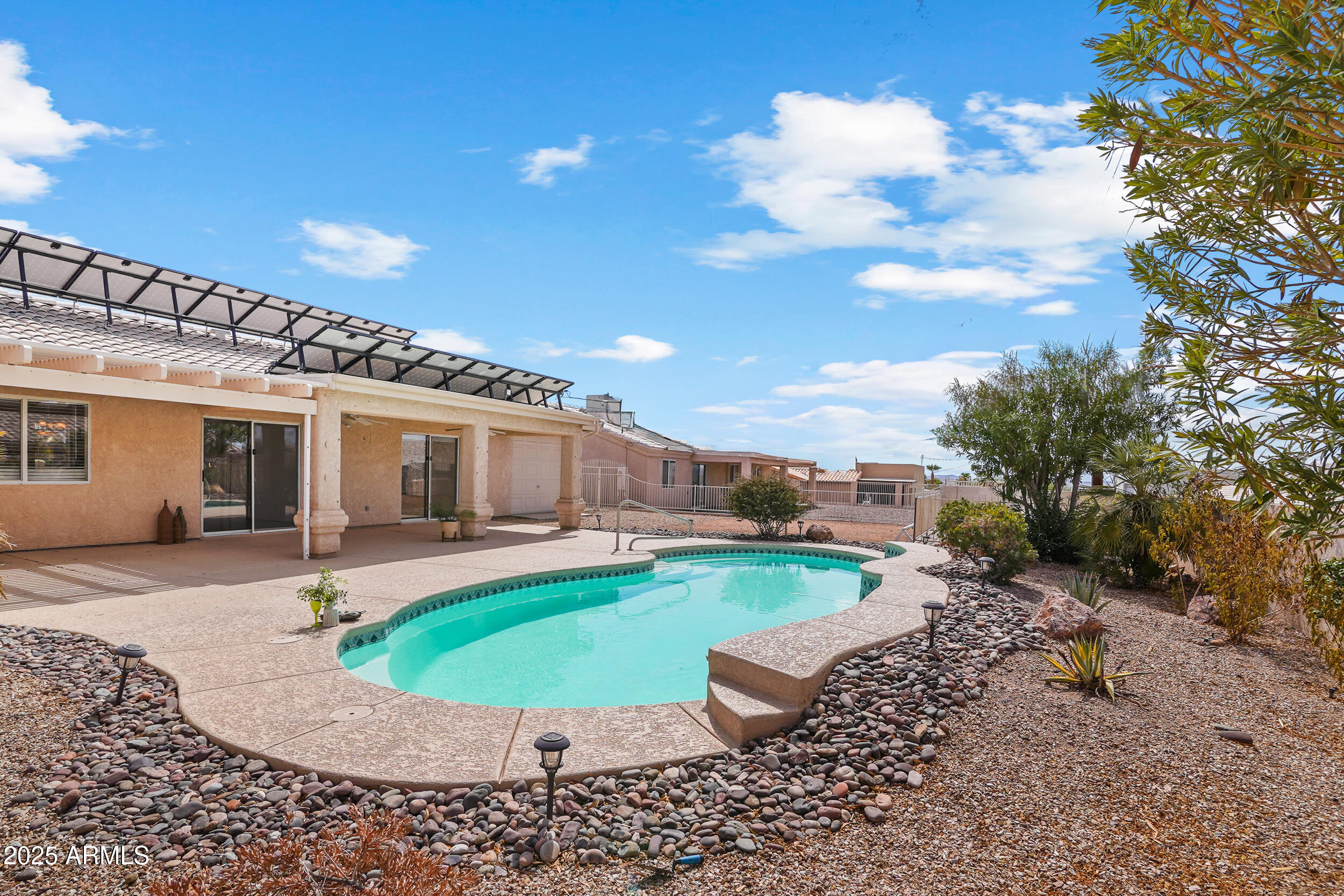 2921 CUMBERLAND Drive