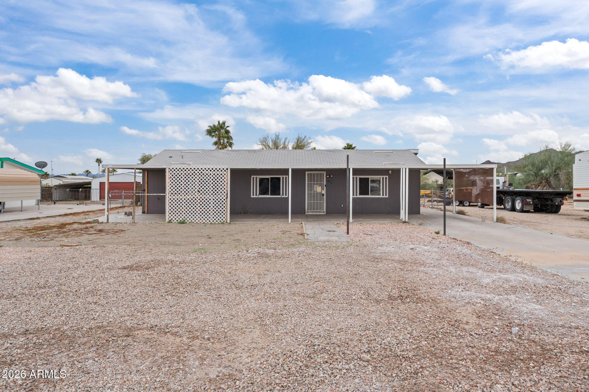 865 W MOUNTAIN VIEW Lane