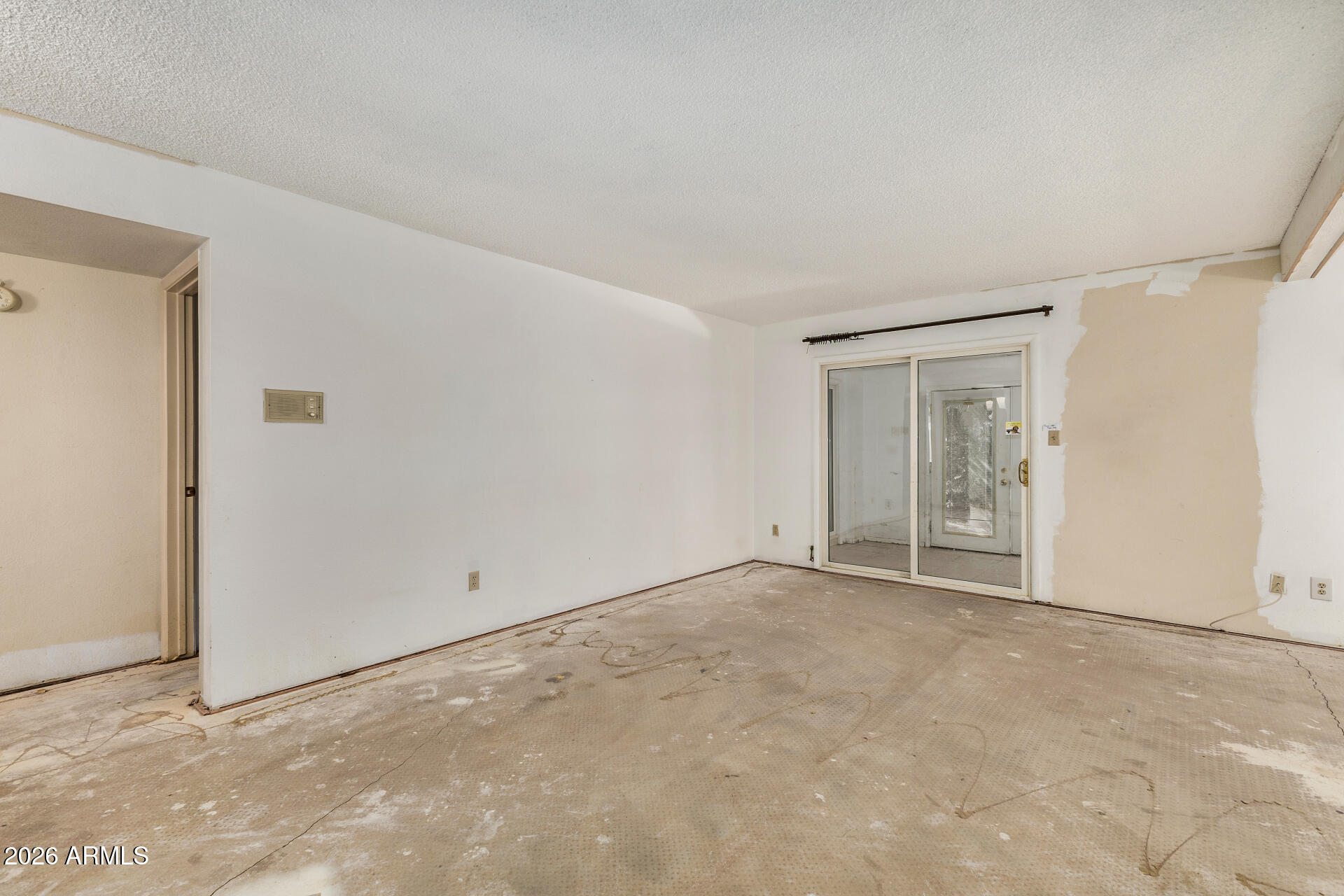 9347 E SUN LAKES Boulevard N