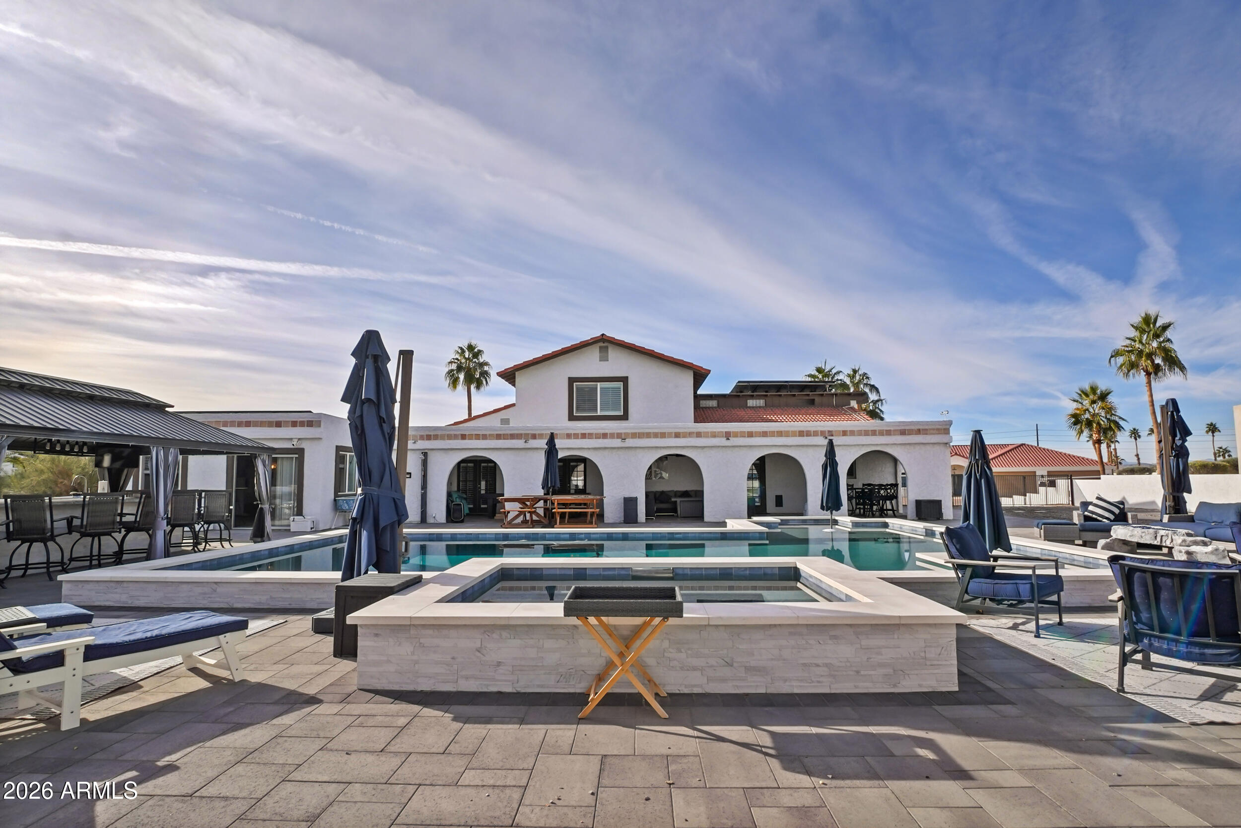 660 HAGEN Drive