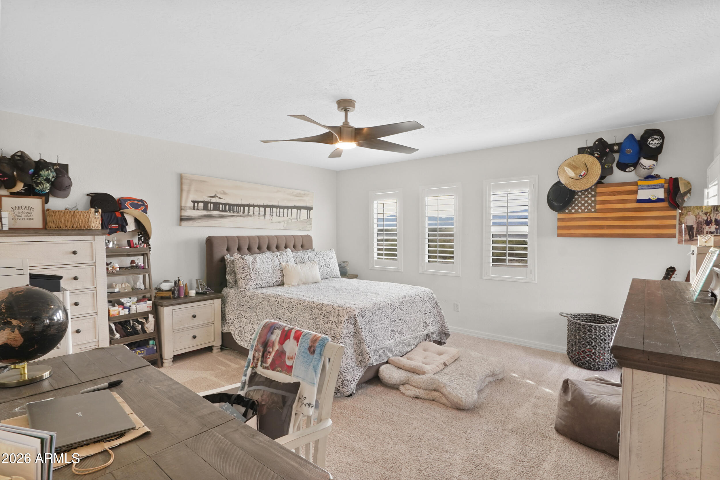 660 HAGEN Drive