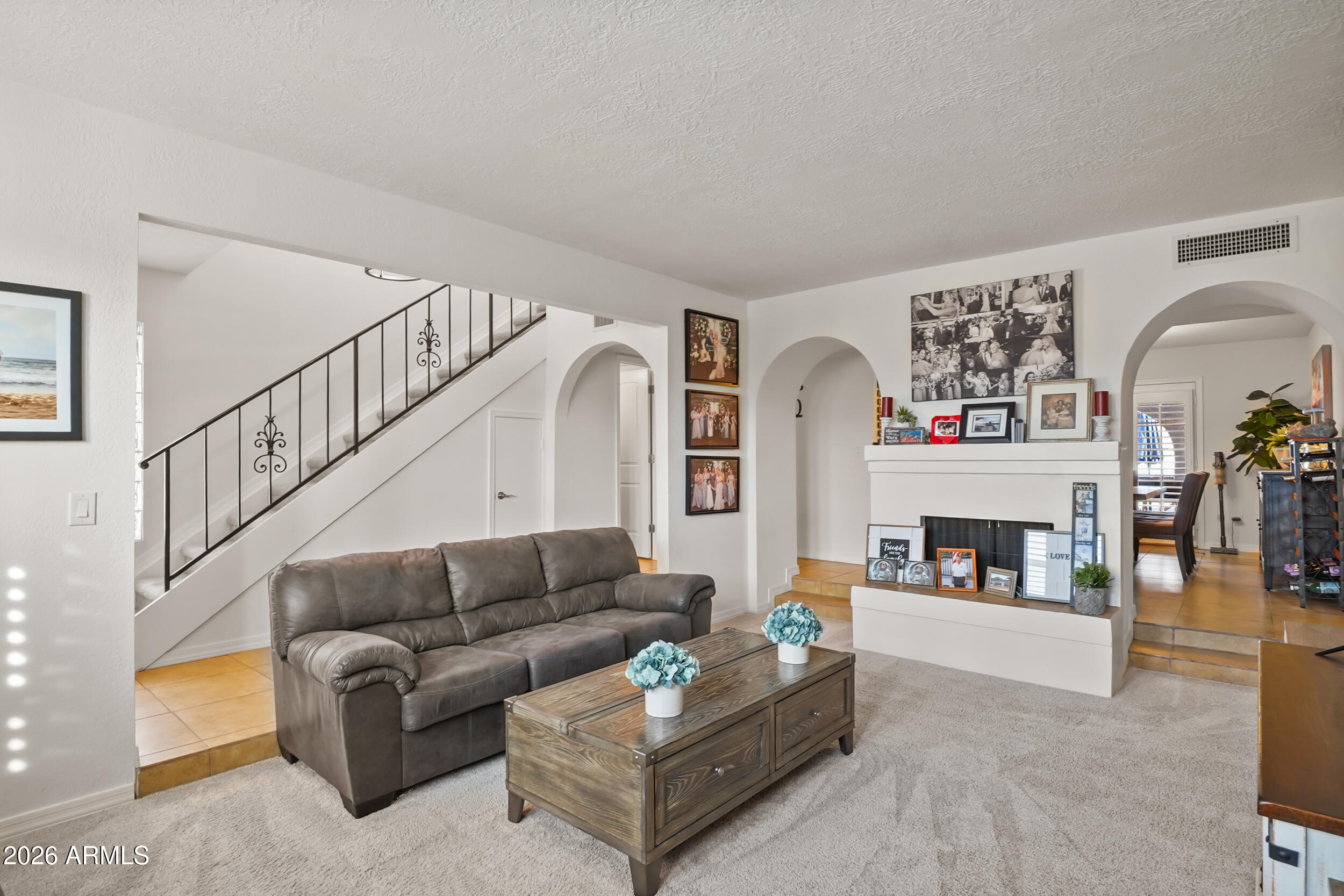 660 HAGEN Drive