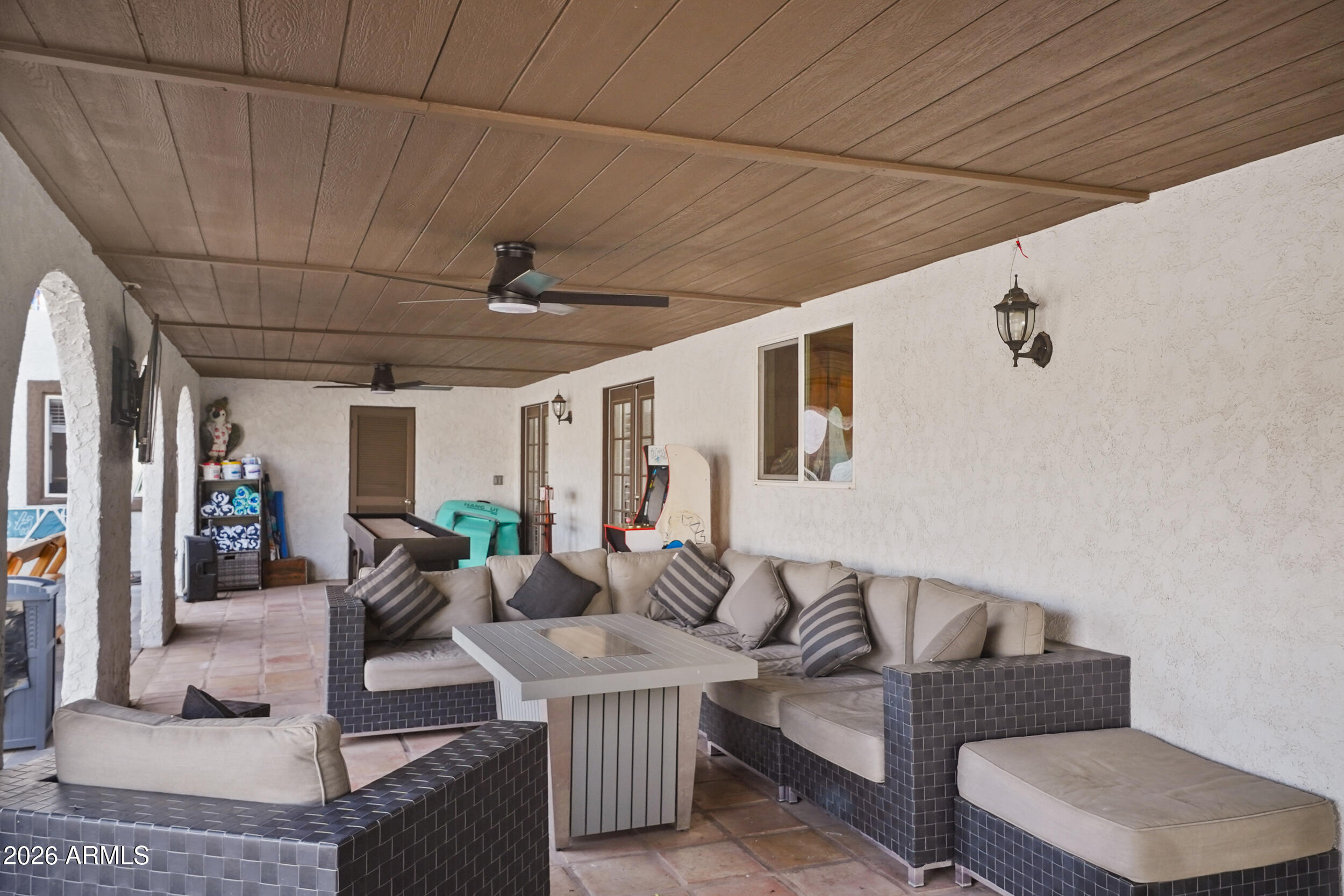 660 HAGEN Drive