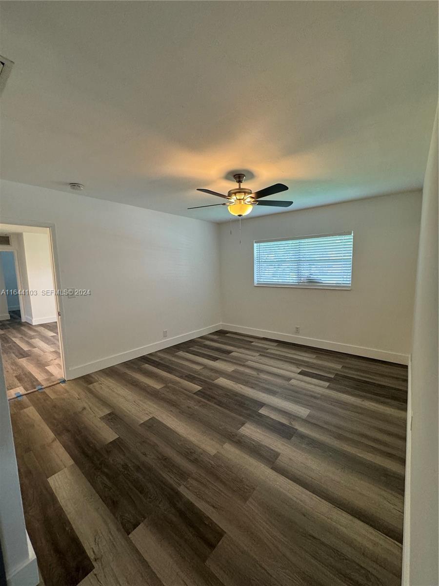 273 NE 40th Street