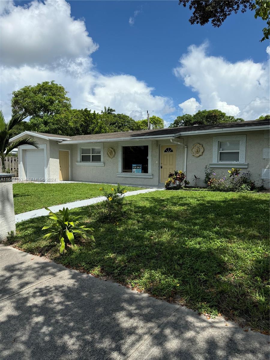 273 NE 40th Street