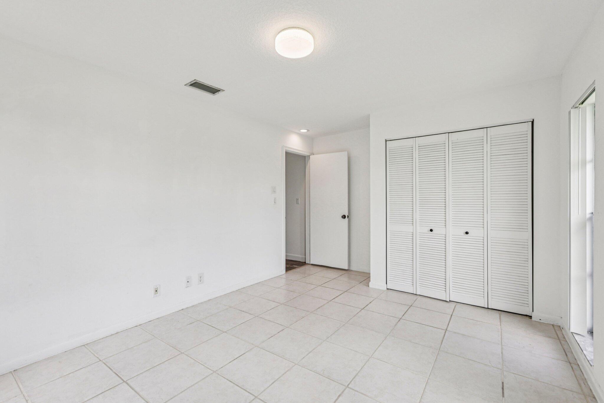 17679 Woodview Terrace