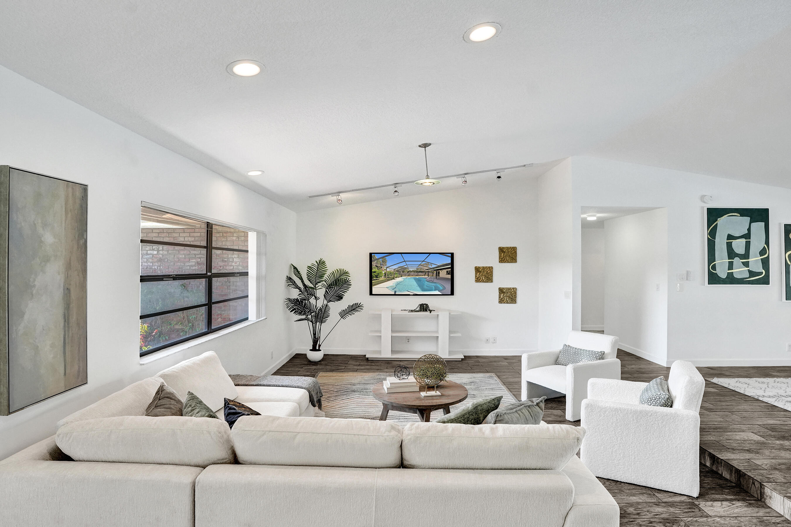 17679 WOODVIEW Terrace