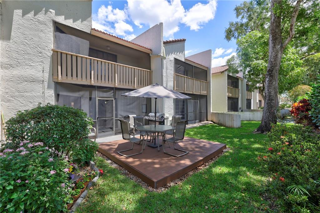 1604 Cypress Pointe Dr. Dr 1604