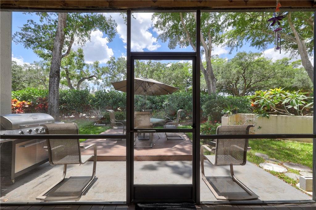 1604 Cypress Pointe Dr. Dr 1604