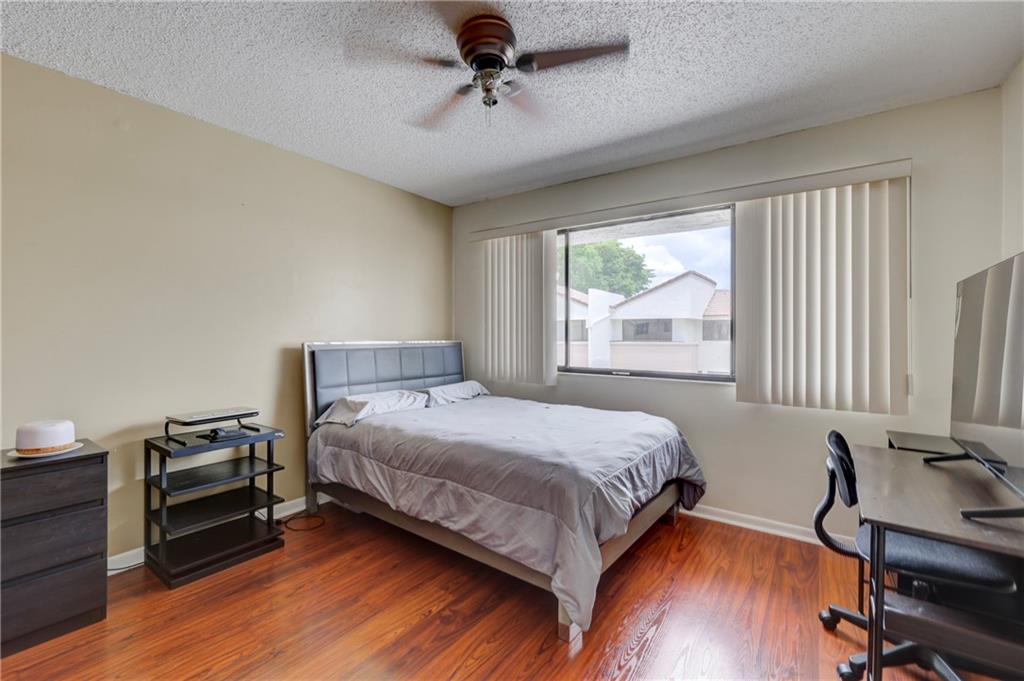 1604 Cypress Pointe Dr. Dr 1604