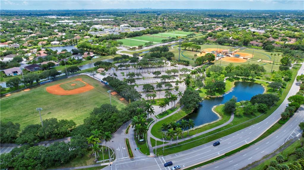 1604 Cypress Pointe Dr. Dr 1604